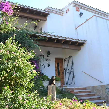 Villa Casa Tranquila Con Jardin, 4 Habitaciones, Cerca De La Playa En - Es-170-65 Llanca