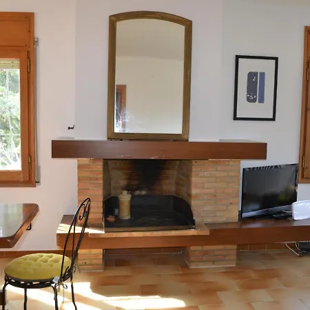 Casa Tranquila Con Jardin, 4 Habitaciones, Cerca De La Playa En - Es-170-65